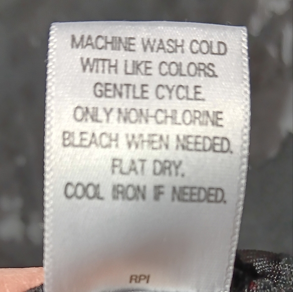 APT. 9 EUC Women's Blouse, Black & Sheer, Cap Sleeve, Size Medium - Picture 7 of 8